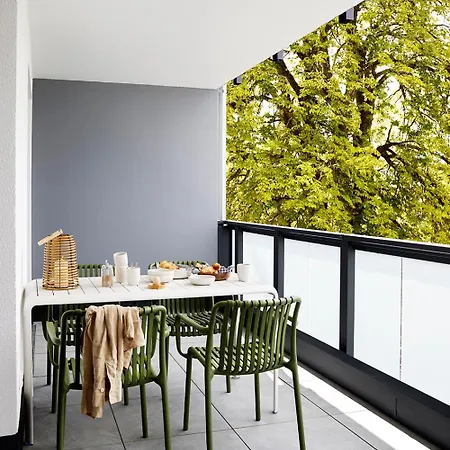 Matt ' Modernes 2-zimmer-apartment Mit Balkon Lejlighed *